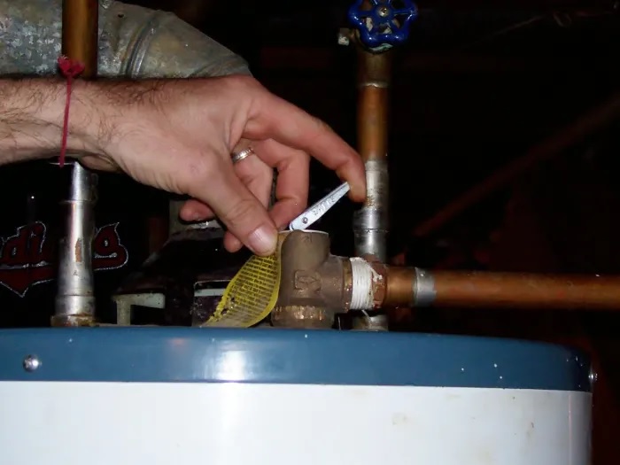 Water-heater-pressure-relief-valve