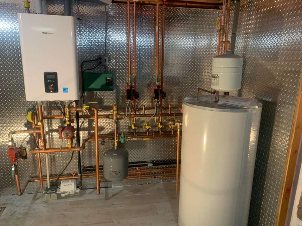tankless water heater with recirculating system